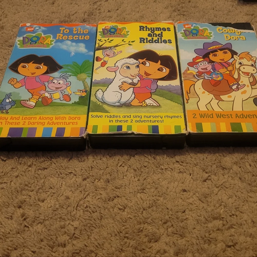 Kids VIDEO Dora The Explorer VHS BUNDLE vintage